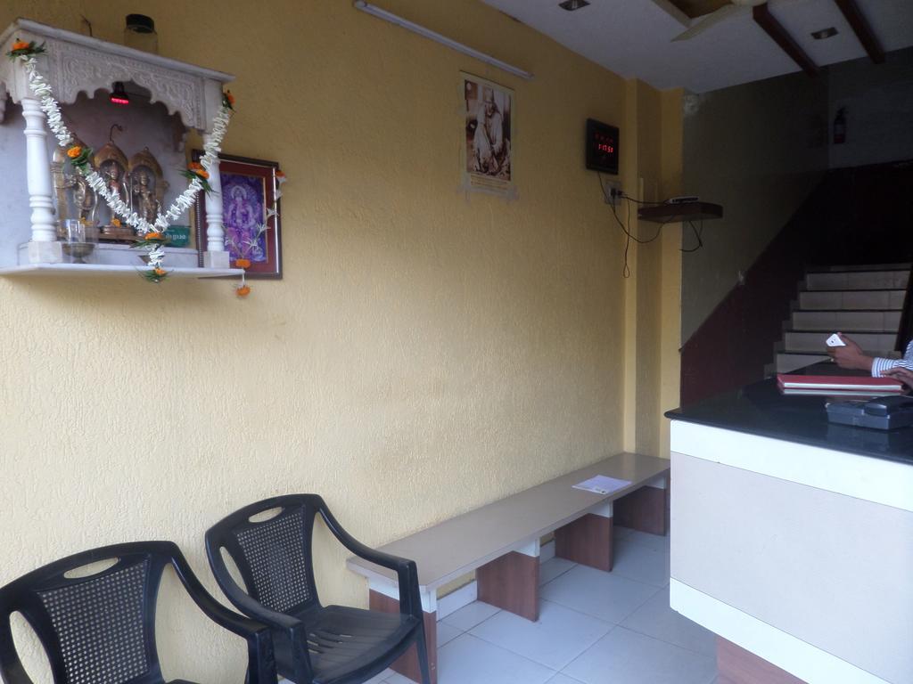 Hotel Sai Ratna Nashik Eksteriør billede